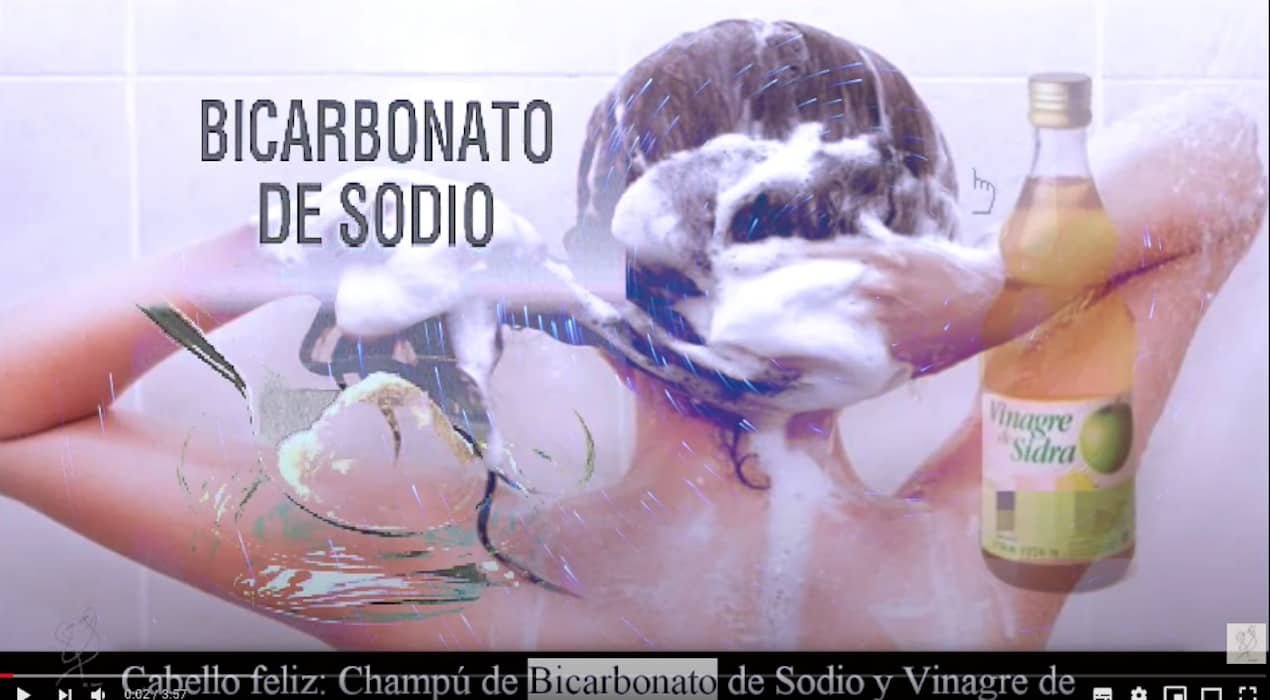 Champú de Bicarbonato y Vinagre de Manzana.